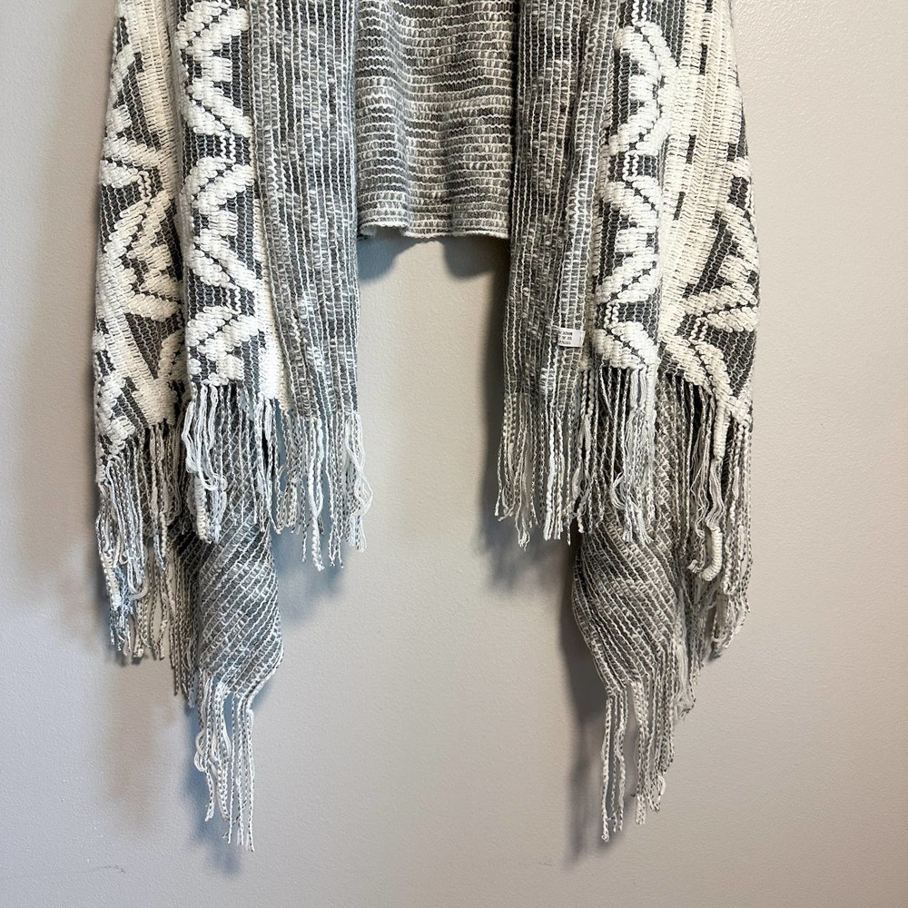 Boho Chunky Knit Draped Fringe Trim Sweater Vest Size M - Picture 7 of 11